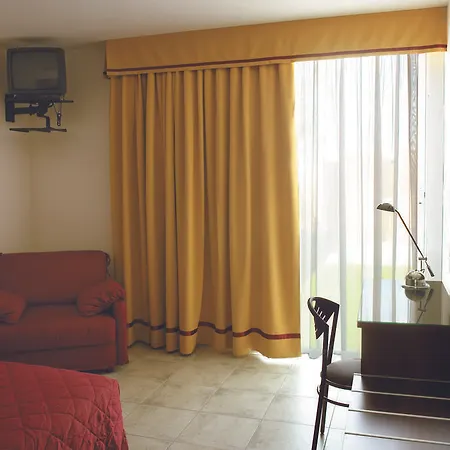 La Corte Albergo Meublé Bagnolo San Vito Zimmer foto